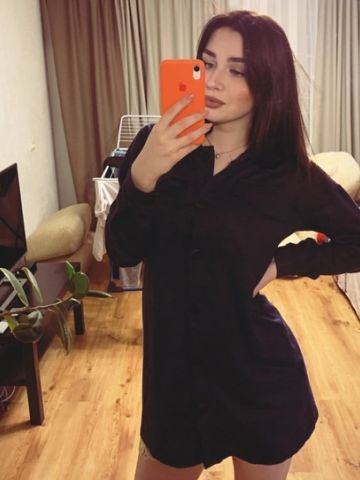 Полина